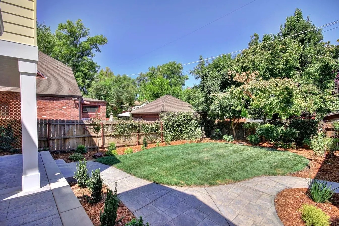 Foothill meadow residence, photograph 27