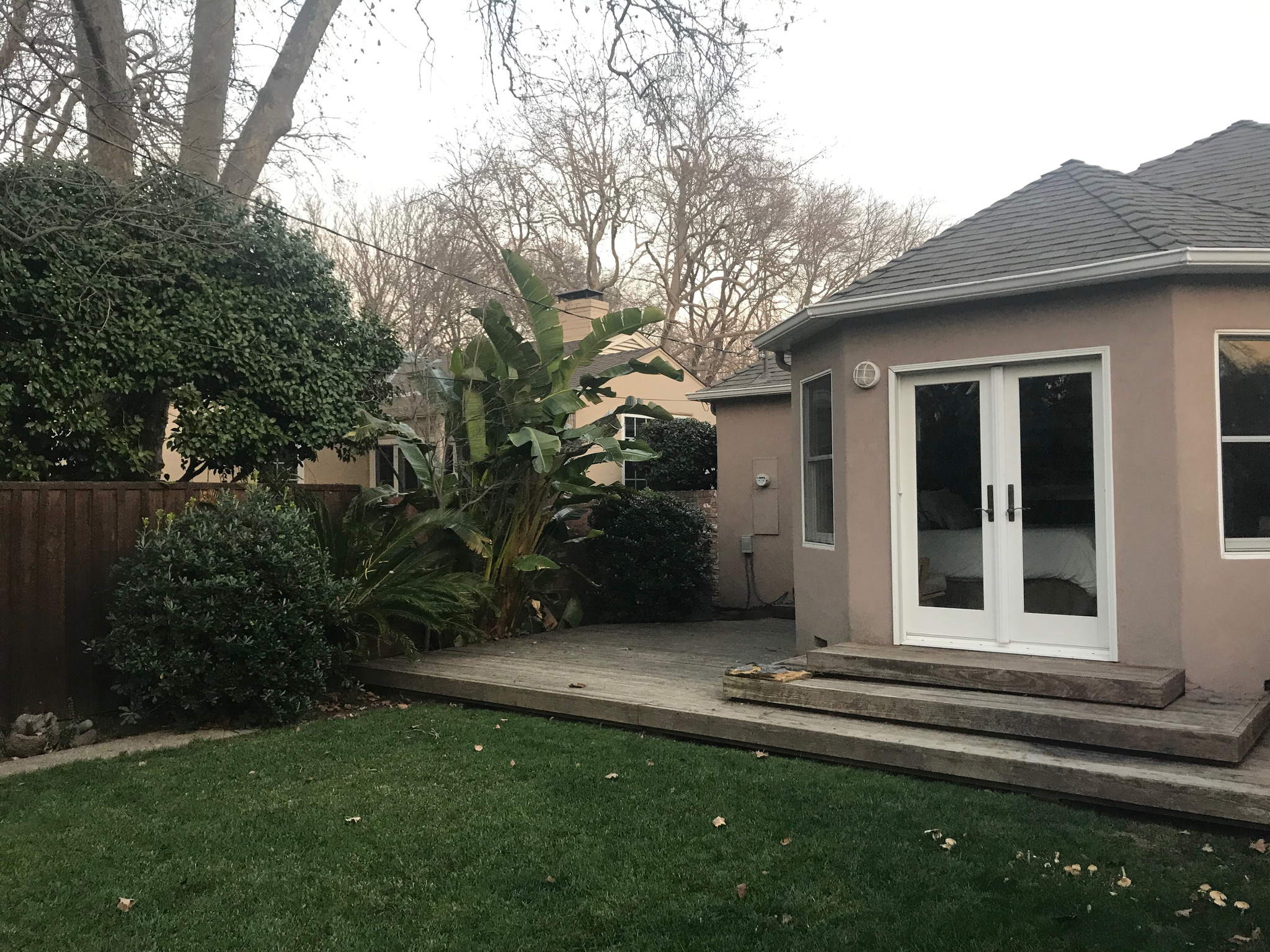 Kim residence, photograph 19